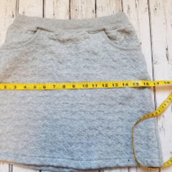 Uniqlo Kids Skirt/XL  - Picture 7 of 8